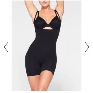 Skims Open Bust Shapewear Bodysuit